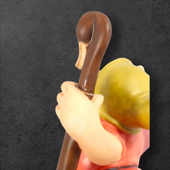 Disney Doc “Cheerful Leader” Snow White Seven Dwarfs 1995 Figurine Retired READ - Picture 5 of 9